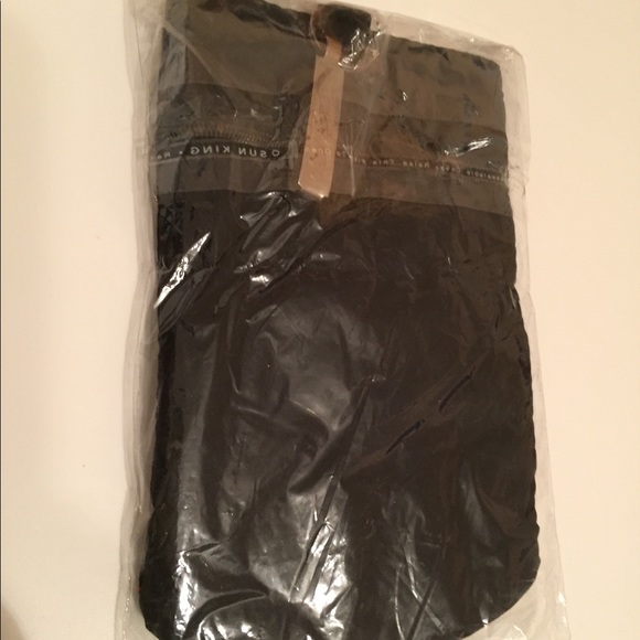 Cell phone purse and hand held purse - Picture 8 of 8